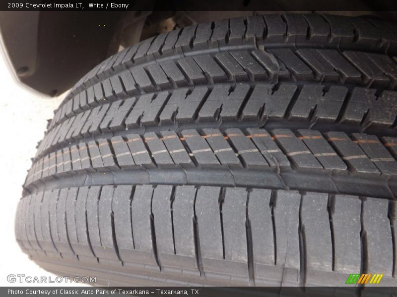 White / Ebony 2009 Chevrolet Impala LT