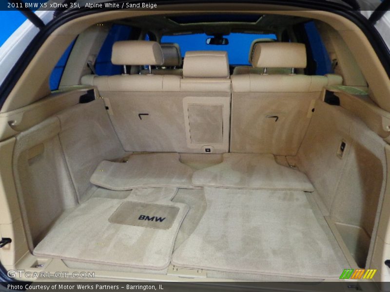 Alpine White / Sand Beige 2011 BMW X5 xDrive 35i