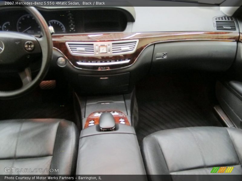 Black / Black 2007 Mercedes-Benz S 550 4Matic Sedan