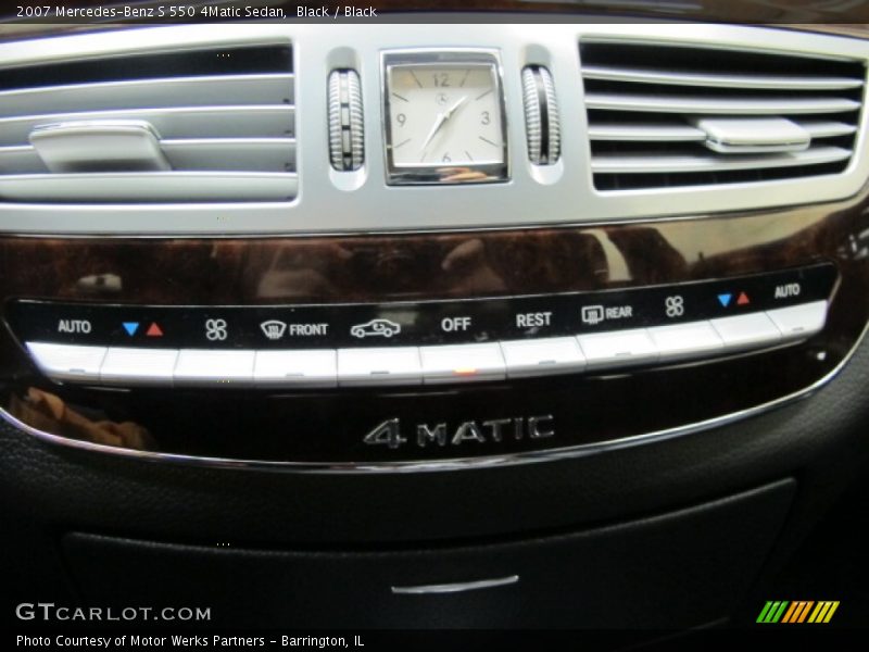 Black / Black 2007 Mercedes-Benz S 550 4Matic Sedan