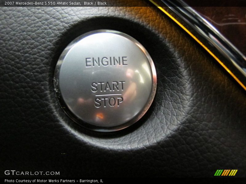 Black / Black 2007 Mercedes-Benz S 550 4Matic Sedan