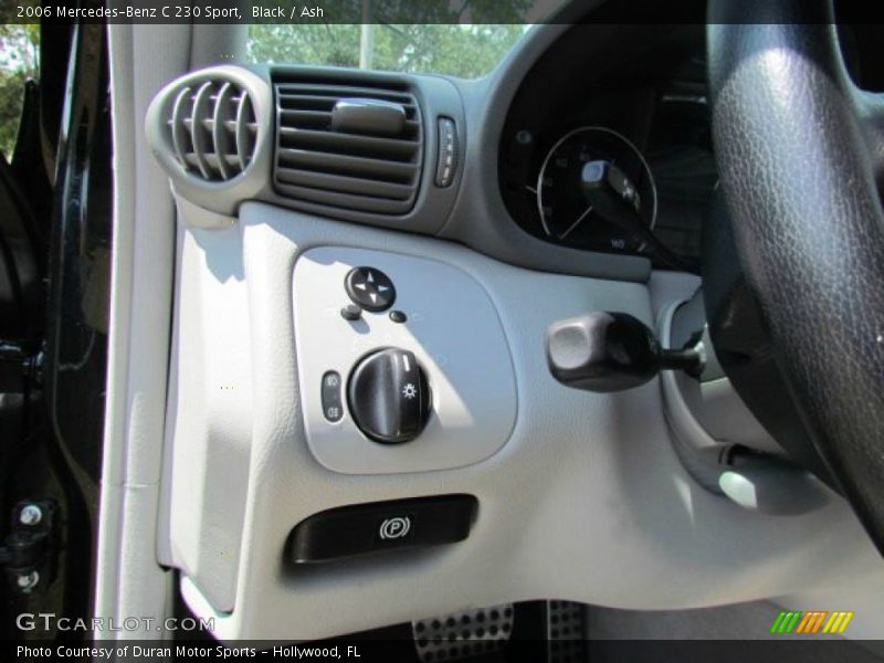 Black / Ash 2006 Mercedes-Benz C 230 Sport