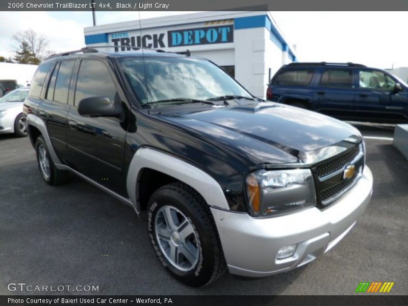 Black / Light Gray 2006 Chevrolet TrailBlazer LT 4x4