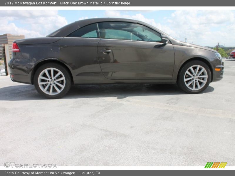 Black Oak Brown Metallic / Cornsilk Beige 2012 Volkswagen Eos Komfort