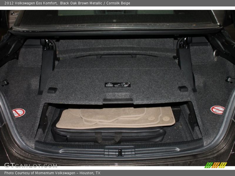 Black Oak Brown Metallic / Cornsilk Beige 2012 Volkswagen Eos Komfort