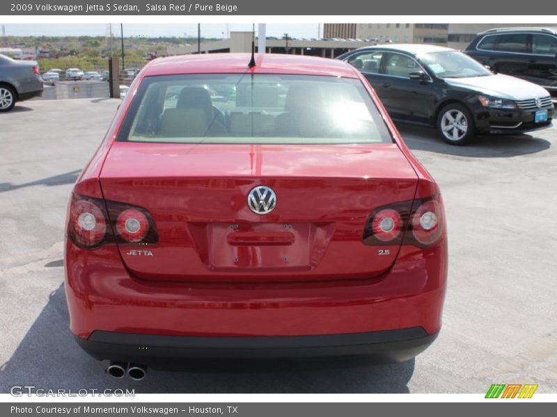 Salsa Red / Pure Beige 2009 Volkswagen Jetta S Sedan