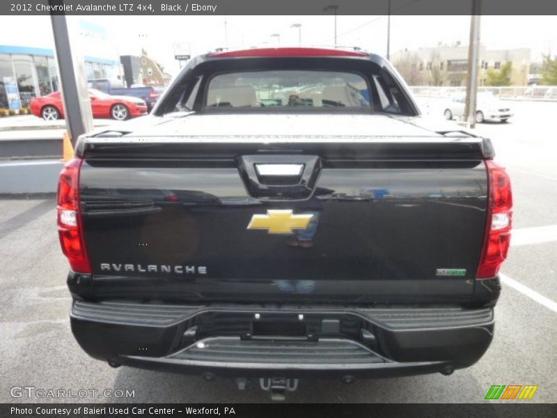 Black / Ebony 2012 Chevrolet Avalanche LTZ 4x4