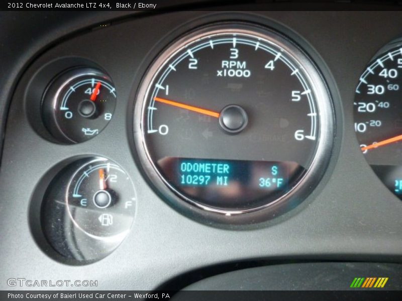 Black / Ebony 2012 Chevrolet Avalanche LTZ 4x4