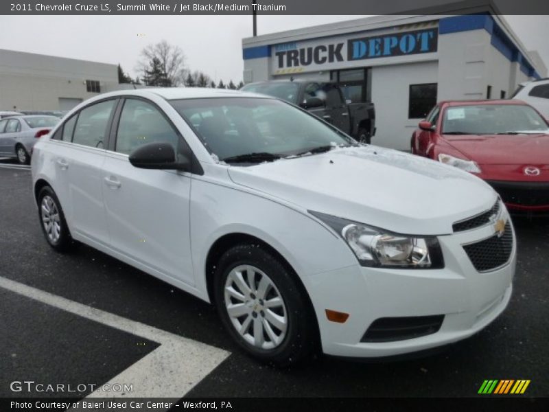 Summit White / Jet Black/Medium Titanium 2011 Chevrolet Cruze LS