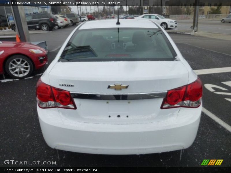 Summit White / Jet Black/Medium Titanium 2011 Chevrolet Cruze LS
