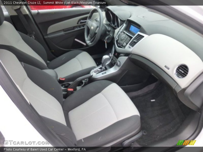 Summit White / Jet Black/Medium Titanium 2011 Chevrolet Cruze LS