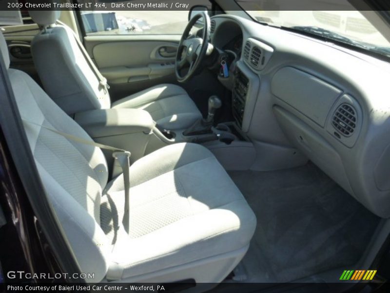 Dark Cherry Metallic / Gray 2009 Chevrolet TrailBlazer LT 4x4