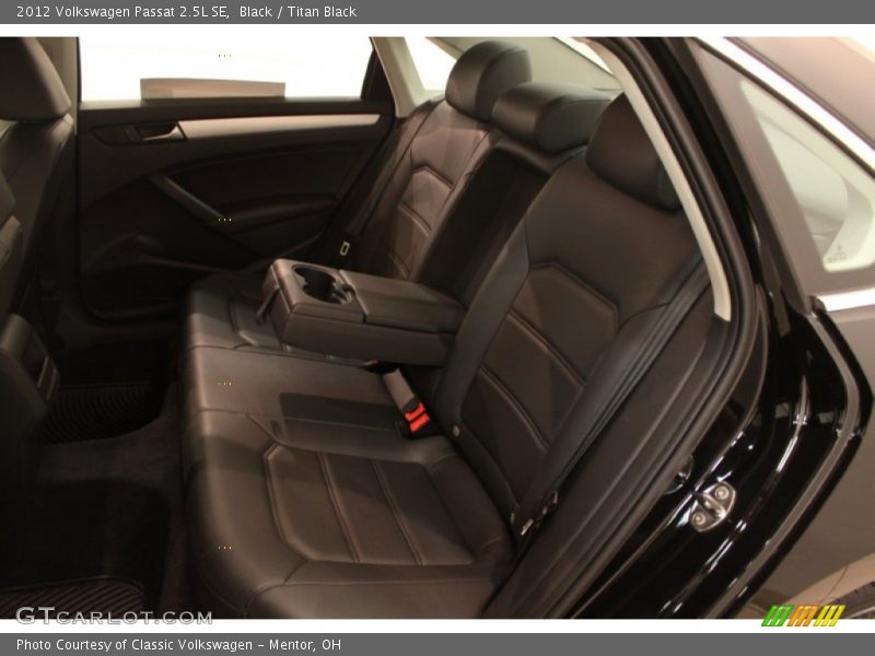 Black / Titan Black 2012 Volkswagen Passat 2.5L SE