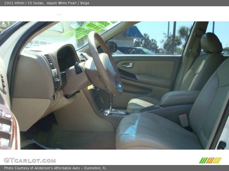 Aspen White Pearl / Beige 2001 Infiniti I 30 Sedan