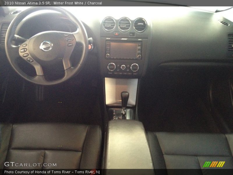 Winter Frost White / Charcoal 2010 Nissan Altima 3.5 SR