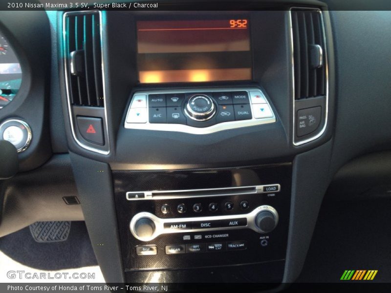 Super Black / Charcoal 2010 Nissan Maxima 3.5 SV