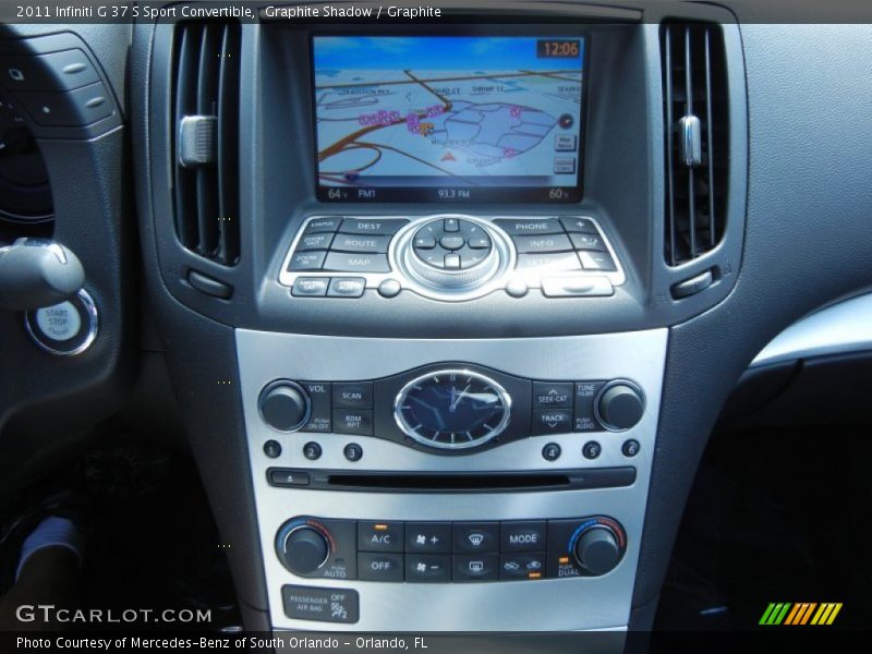 Controls of 2011 G 37 S Sport Convertible