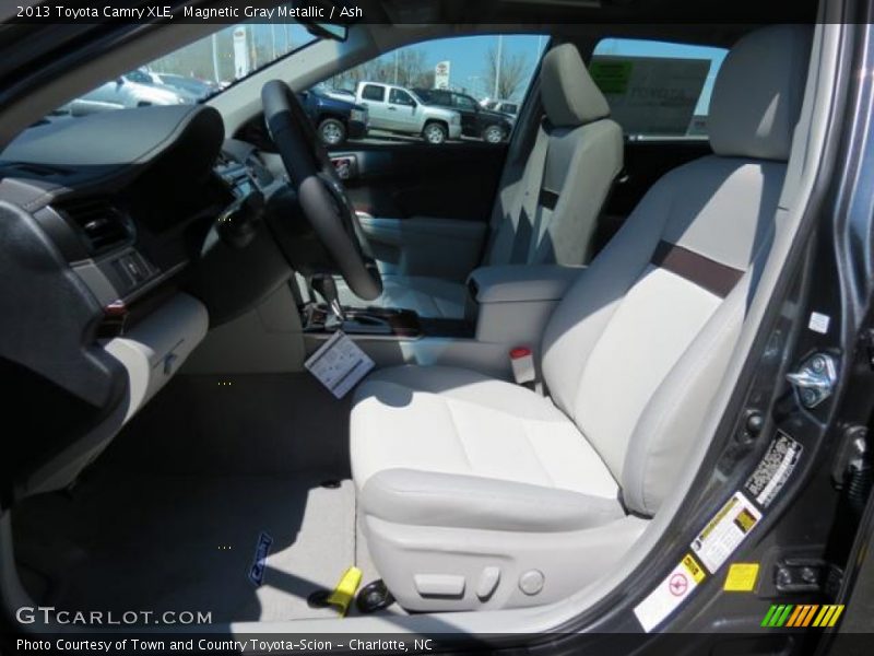 Magnetic Gray Metallic / Ash 2013 Toyota Camry XLE