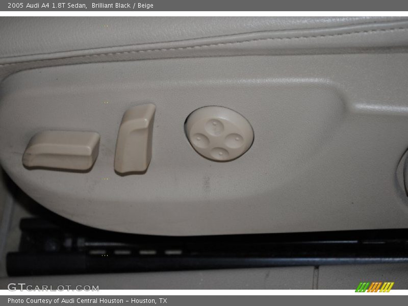 Controls of 2005 A4 1.8T Sedan