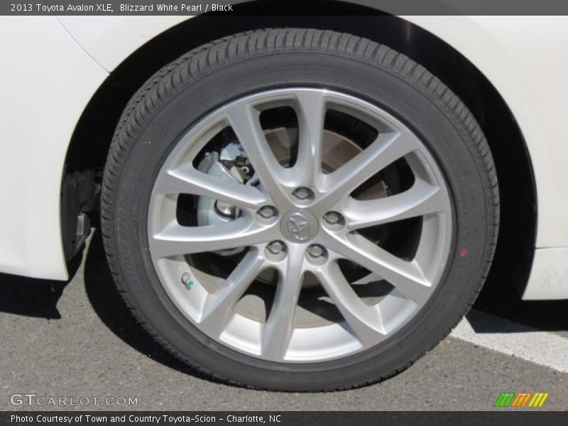 Blizzard White Pearl / Black 2013 Toyota Avalon XLE