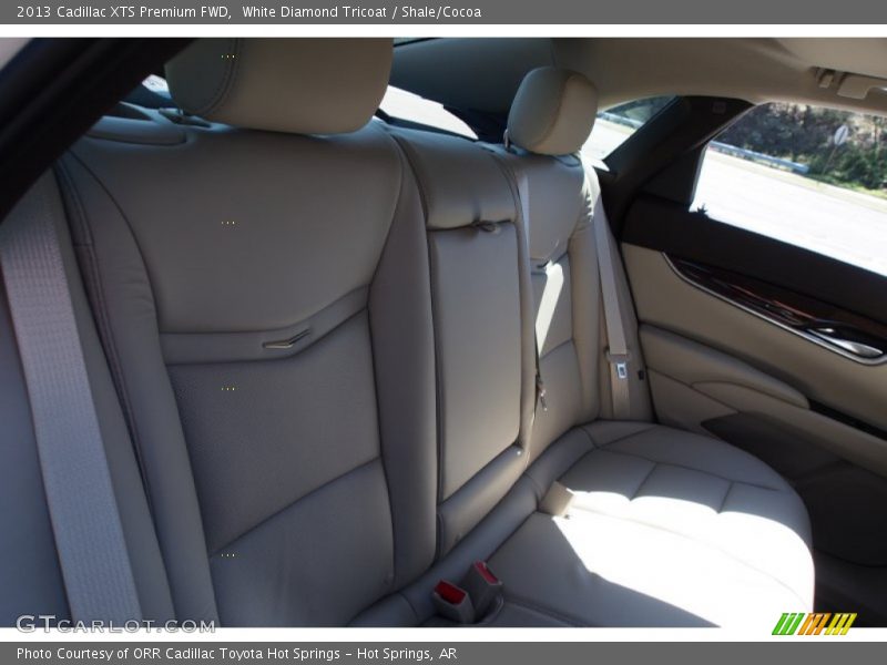 White Diamond Tricoat / Shale/Cocoa 2013 Cadillac XTS Premium FWD