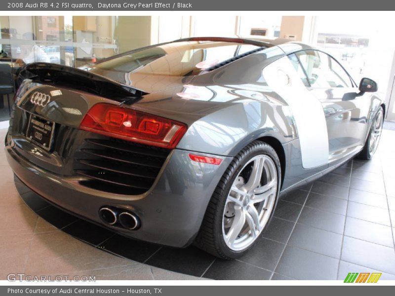 Daytona Grey Pearl Effect / Black 2008 Audi R8 4.2 FSI quattro