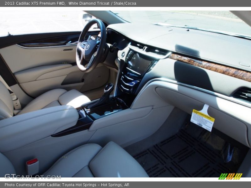 White Diamond Tricoat / Shale/Cocoa 2013 Cadillac XTS Premium FWD
