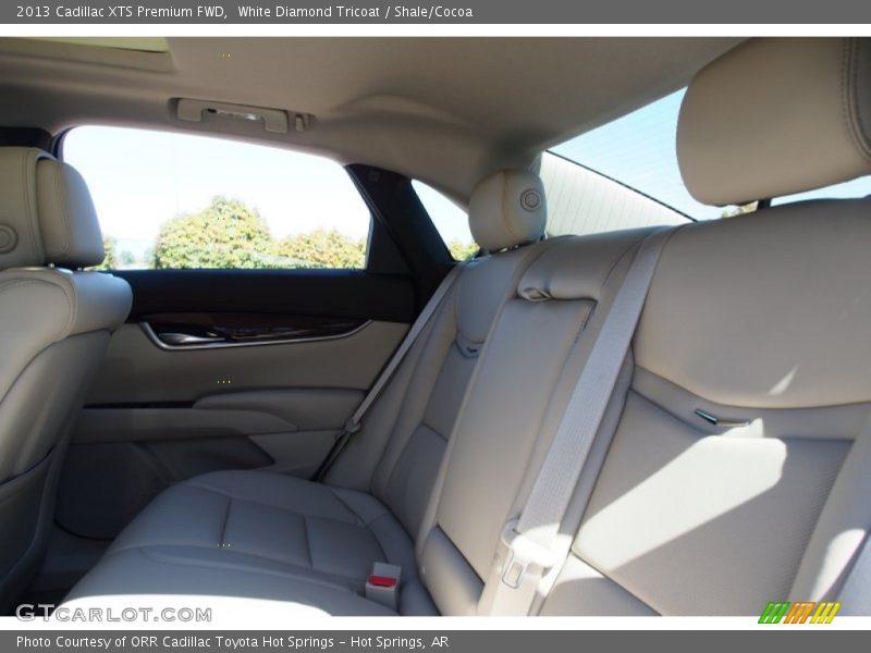 White Diamond Tricoat / Shale/Cocoa 2013 Cadillac XTS Premium FWD