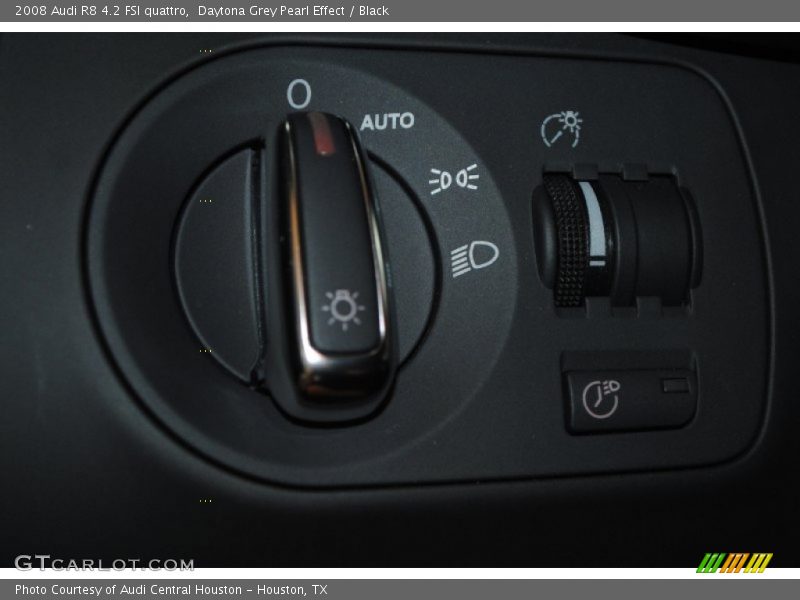 Daytona Grey Pearl Effect / Black 2008 Audi R8 4.2 FSI quattro
