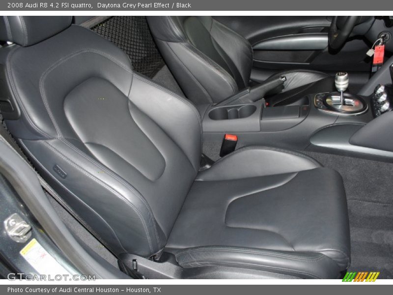 Front Seat of 2008 R8 4.2 FSI quattro