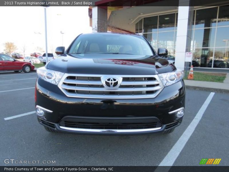 Black / Sand Beige 2013 Toyota Highlander Limited