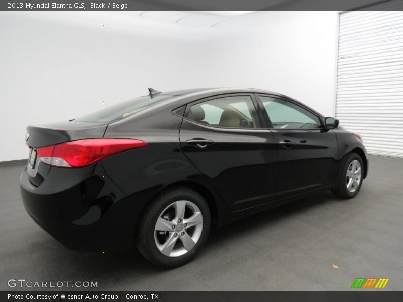 Black / Beige 2013 Hyundai Elantra GLS