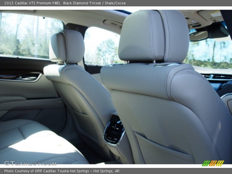 Black Diamond Tricoat / Shale/Cocoa 2013 Cadillac XTS Premium FWD