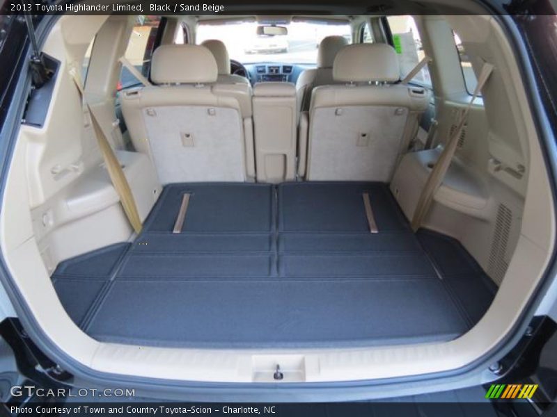 Black / Sand Beige 2013 Toyota Highlander Limited