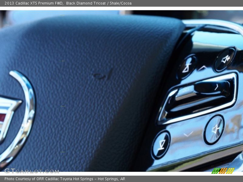Black Diamond Tricoat / Shale/Cocoa 2013 Cadillac XTS Premium FWD