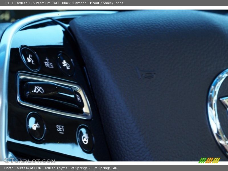 Black Diamond Tricoat / Shale/Cocoa 2013 Cadillac XTS Premium FWD