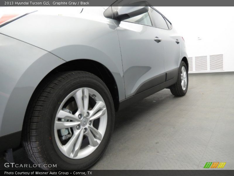 Graphite Gray / Black 2013 Hyundai Tucson GLS