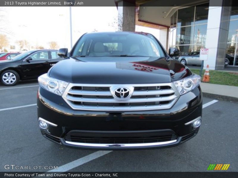 Black / Ash 2013 Toyota Highlander Limited