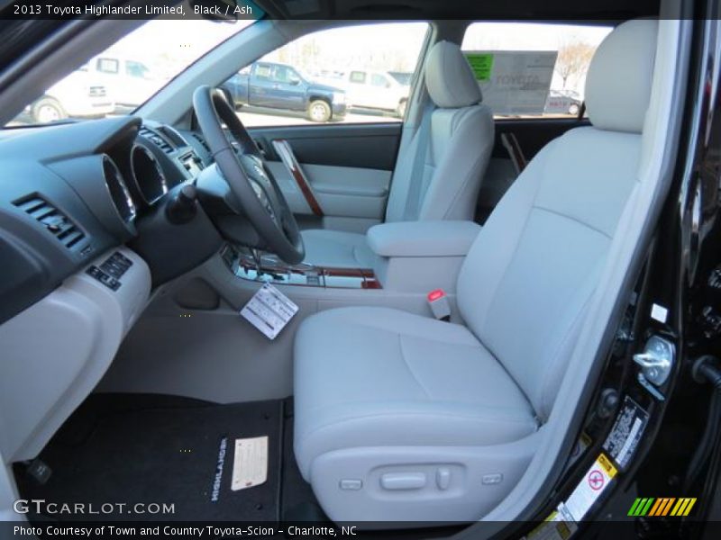 Black / Ash 2013 Toyota Highlander Limited