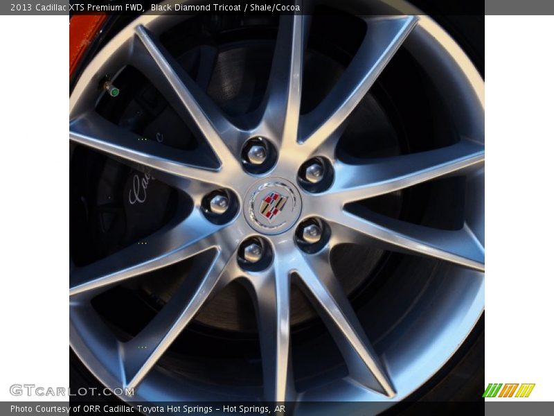 Black Diamond Tricoat / Shale/Cocoa 2013 Cadillac XTS Premium FWD