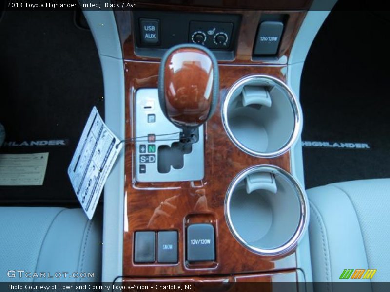 Black / Ash 2013 Toyota Highlander Limited