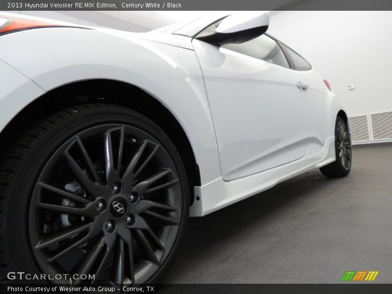  2013 Veloster RE:MIX Edition Wheel