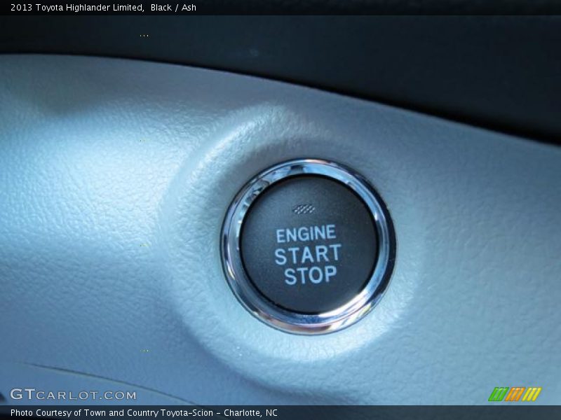 Black / Ash 2013 Toyota Highlander Limited