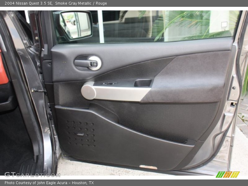 Door Panel of 2004 Quest 3.5 SE