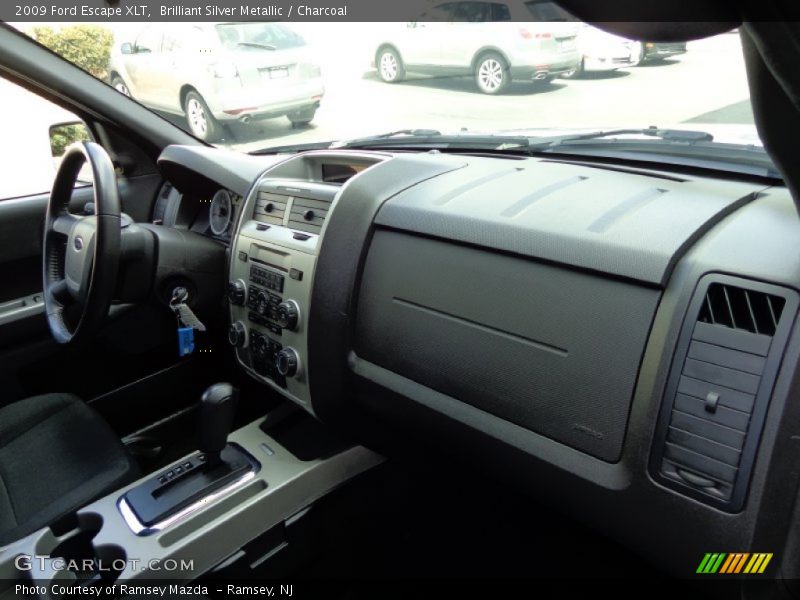 Brilliant Silver Metallic / Charcoal 2009 Ford Escape XLT