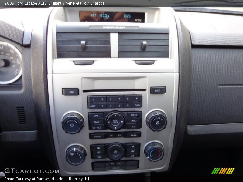 Brilliant Silver Metallic / Charcoal 2009 Ford Escape XLT