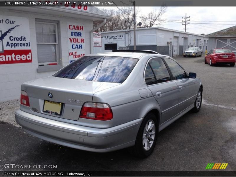 Titanium Silver Metallic / Grey 2003 BMW 5 Series 525i Sedan