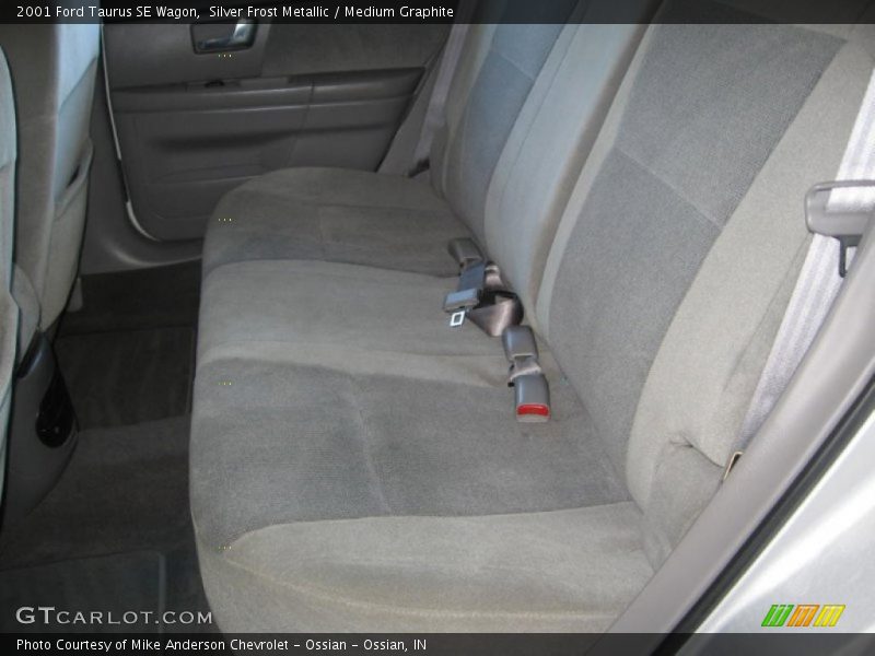 Silver Frost Metallic / Medium Graphite 2001 Ford Taurus SE Wagon