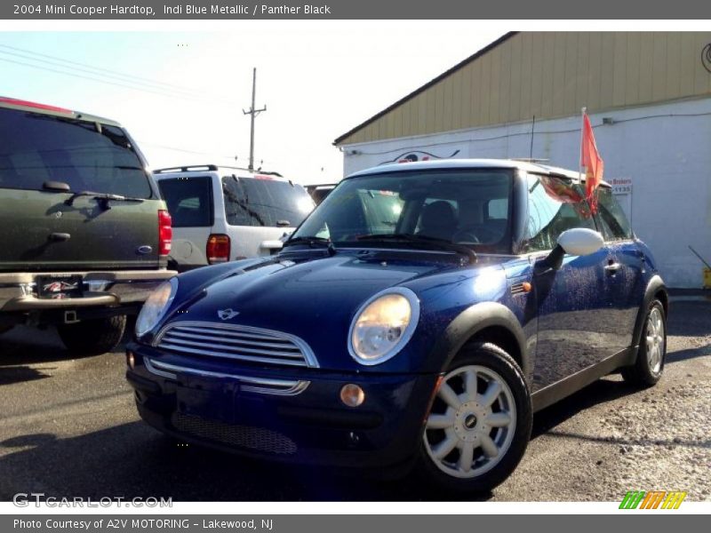 Indi Blue Metallic / Panther Black 2004 Mini Cooper Hardtop