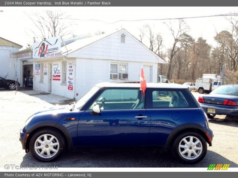 Indi Blue Metallic / Panther Black 2004 Mini Cooper Hardtop